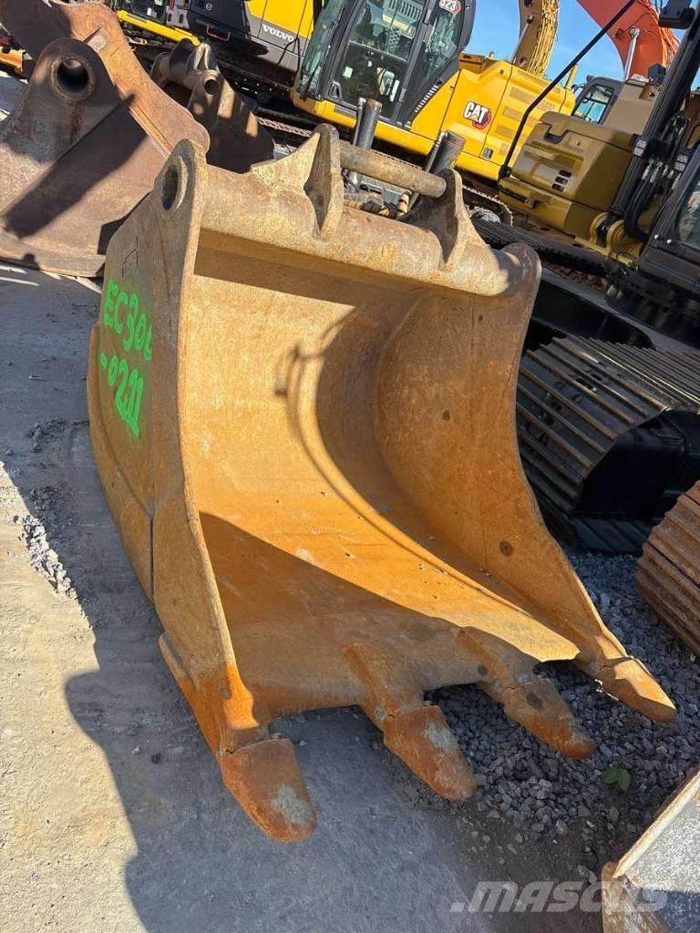 Volvo EC 300 EL Excavadoras sobre orugas