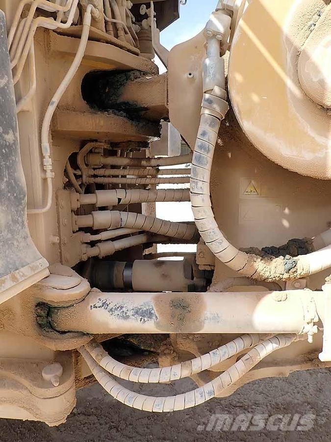 CAT 988K Cargadoras sobre ruedas