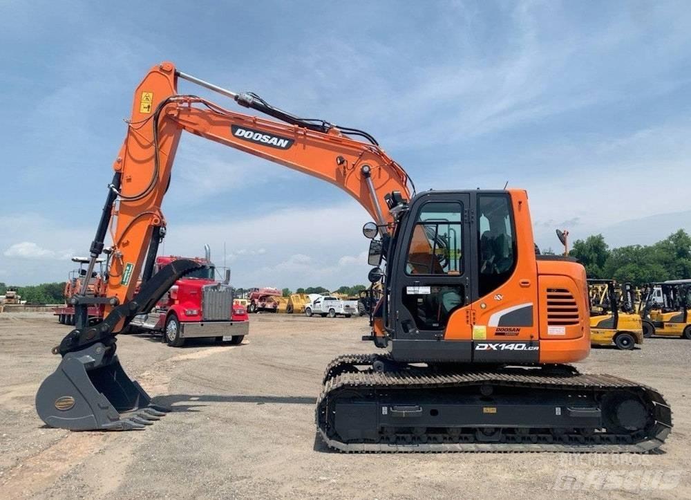 Doosan DX140LCR-5 Excavadoras sobre orugas