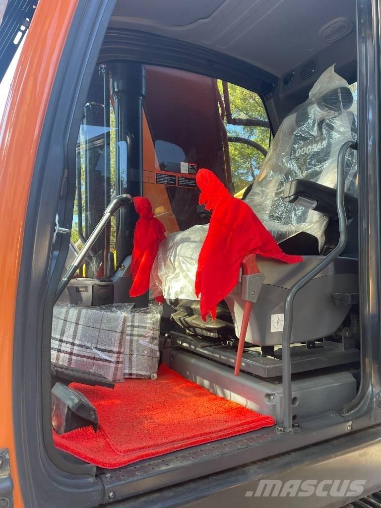 Doosan DX 225 LC Excavadoras 7t - 12t