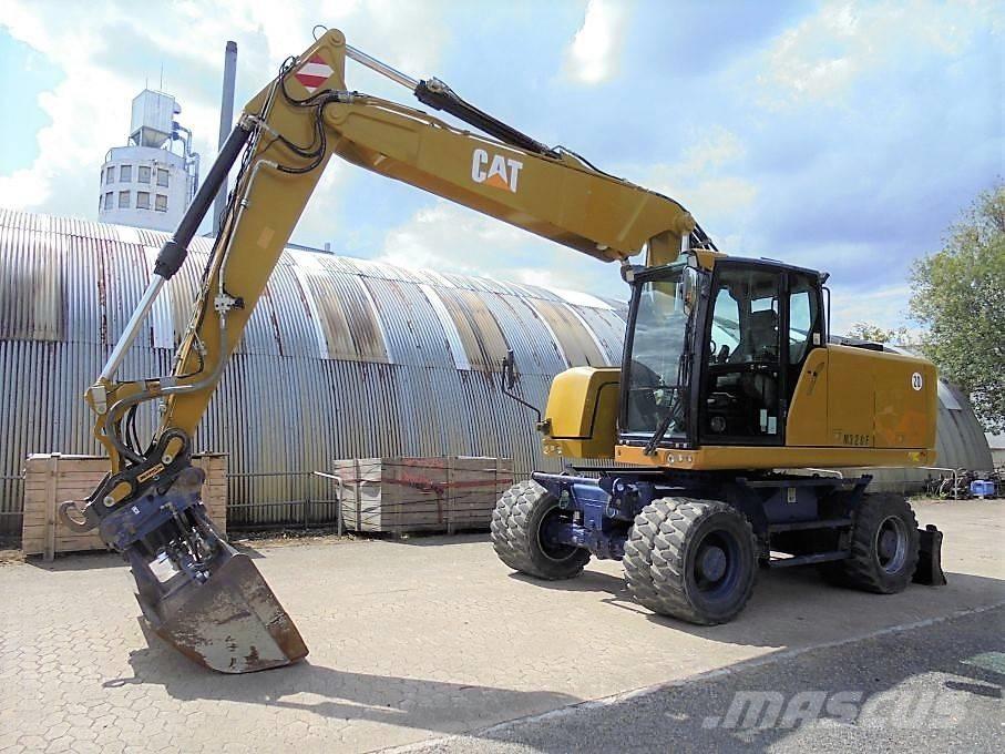 CAT M 320 F Excavadoras de ruedas