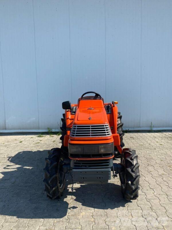 Kubota SATURN X24D Tractores compactos