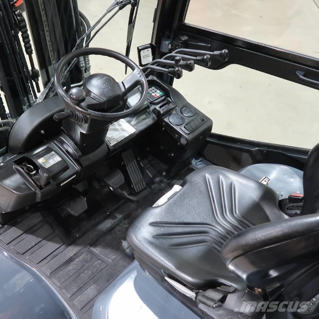 Toyota 40-8FD35N Camiones diesel