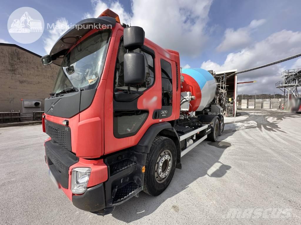 Volvo FE 320 Camiones de concreto