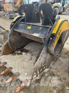  Godet MB BF 120.4 Palas mecánicas pulverizadoras