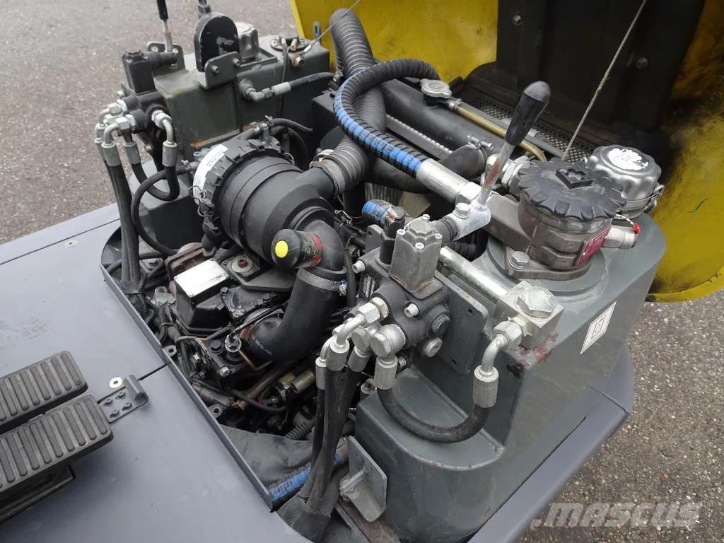 Neuson TD15 Vehículos compactos de volteo