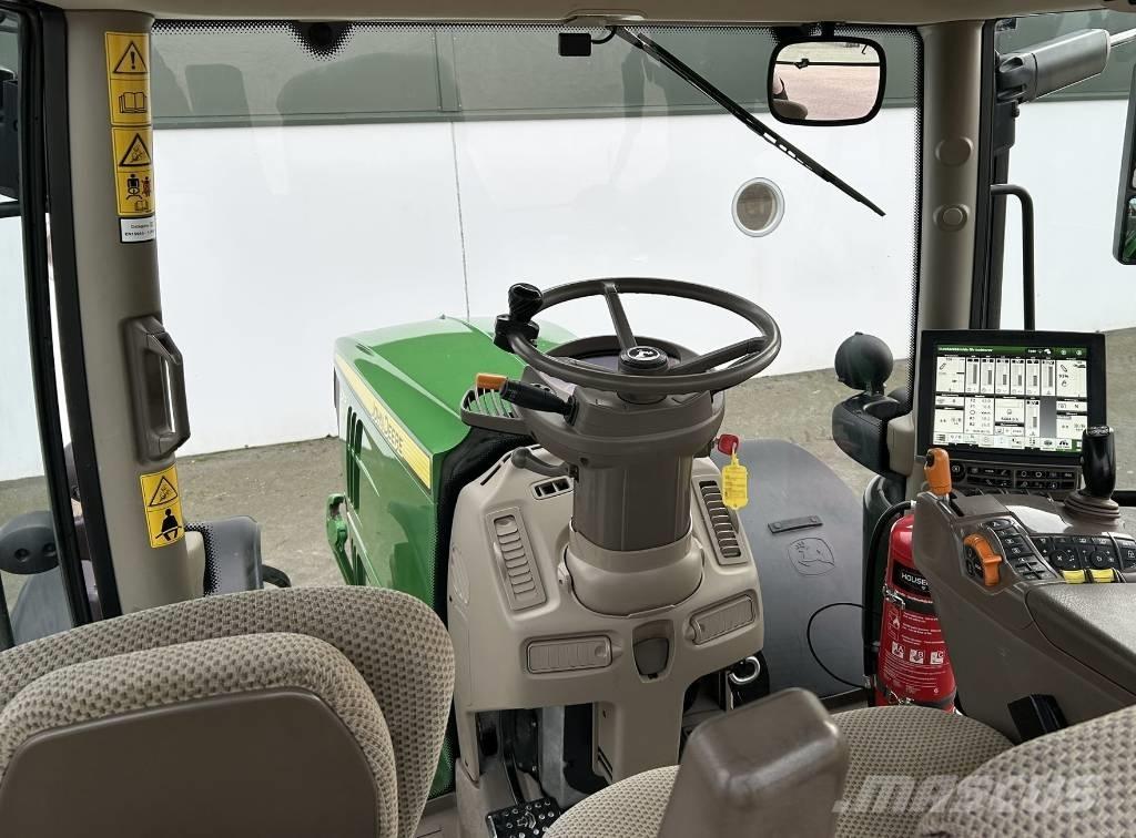 John Deere 6215 R Tractores