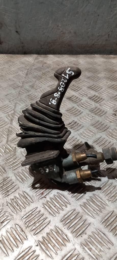 Scania S 94   1408332 Cabinas