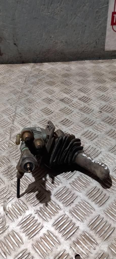 Scania S 94   1408332 Cabinas