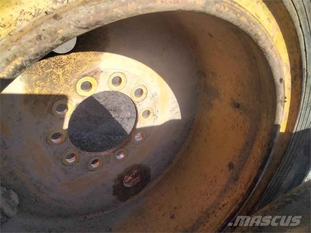 Rottne 2004 14-25 Llantas