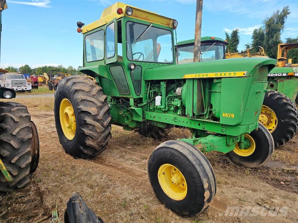 John Deere 4620 Tractores