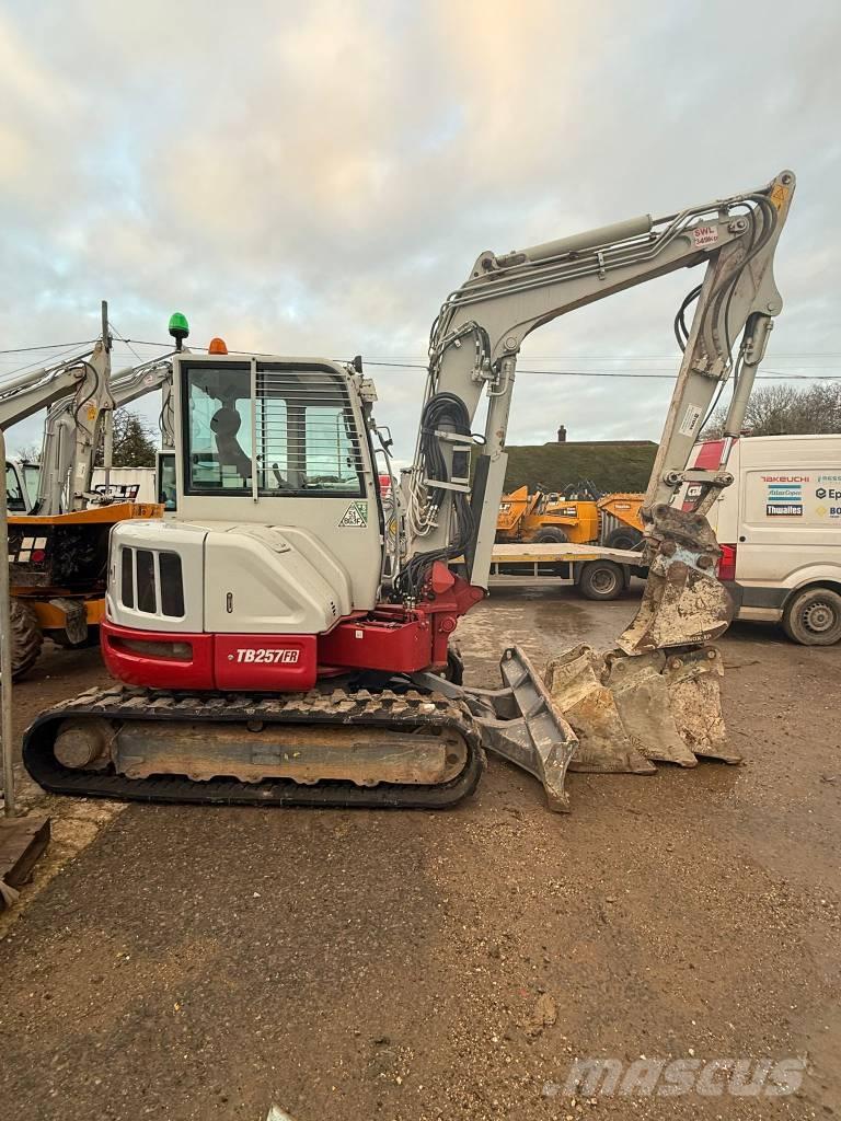 Takeuchi TB 257 FR Miniexcavadoras