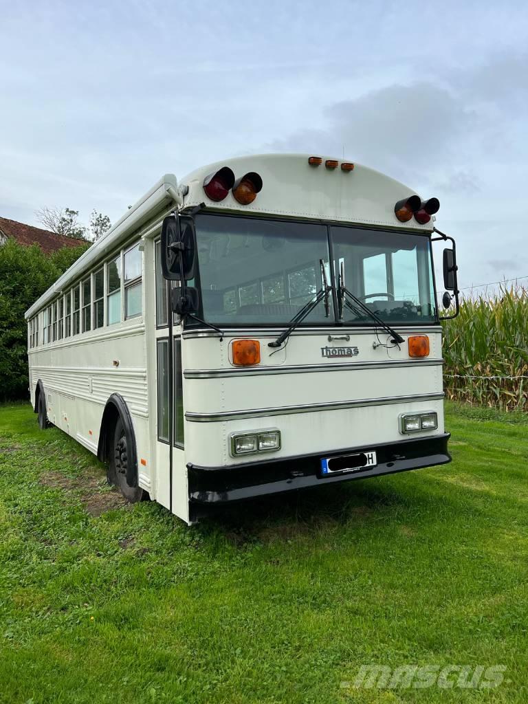 Thomas K880 Autobuses escolares
