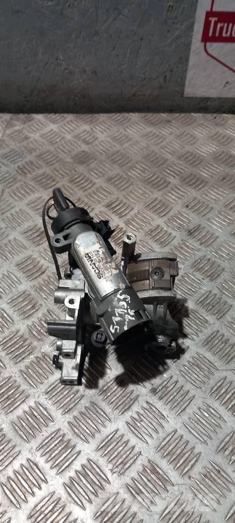 Scania R 420    1421785 Cabinas