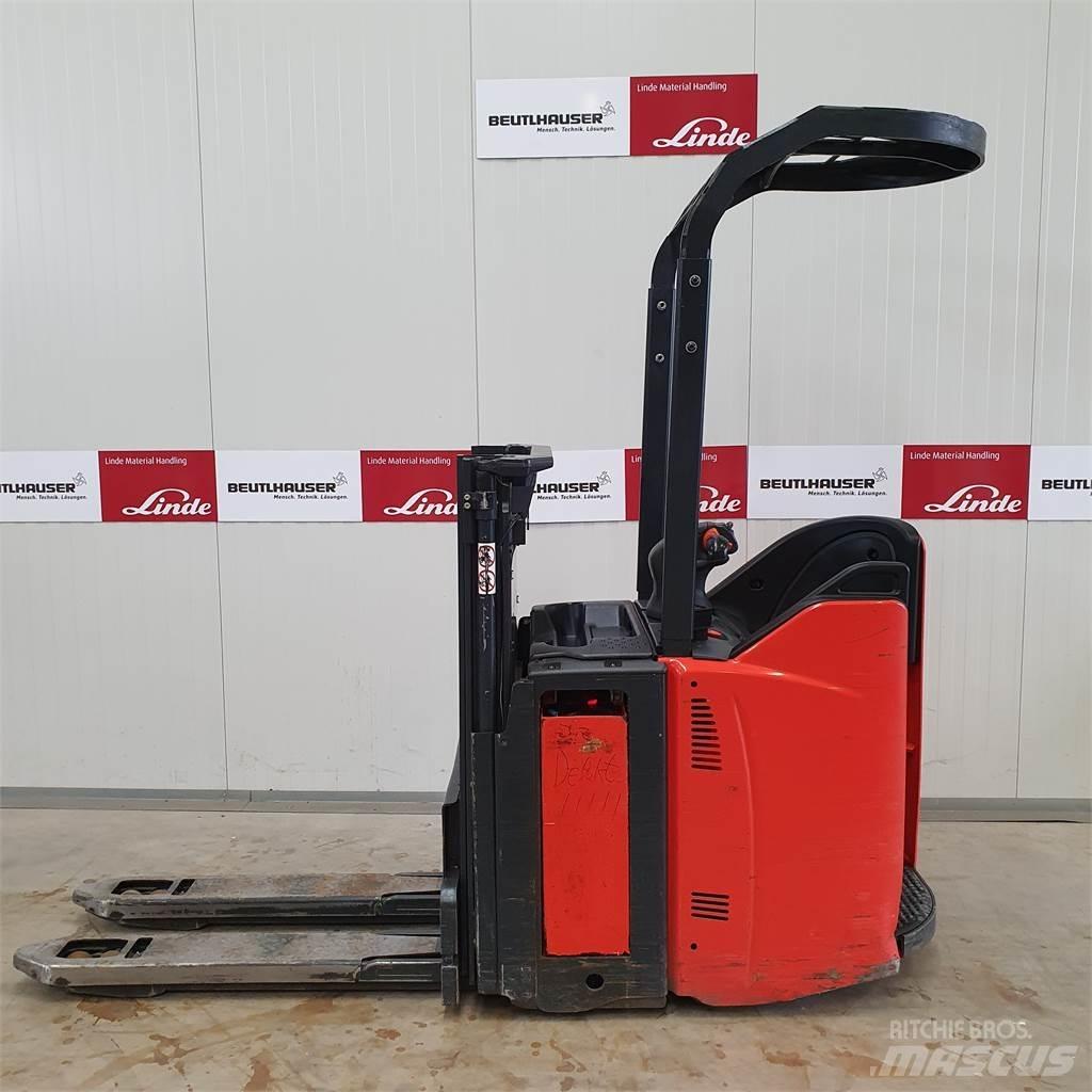 Linde D12SP Montacargas manual