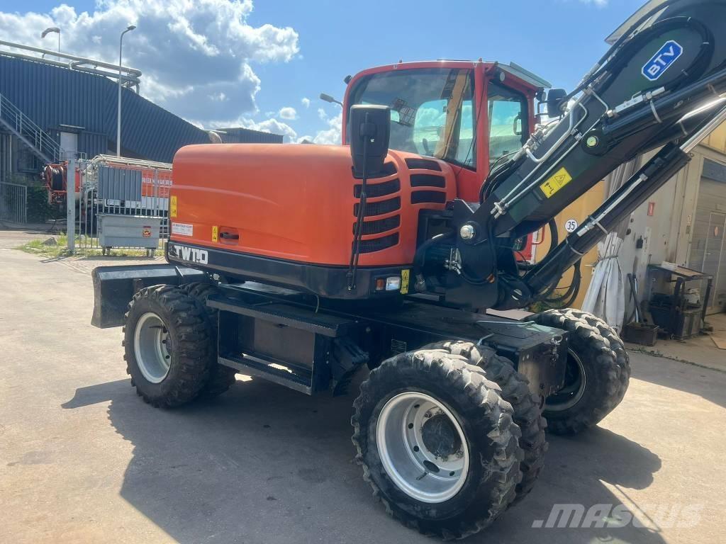 Schaeff TW 110 Excavadoras de ruedas