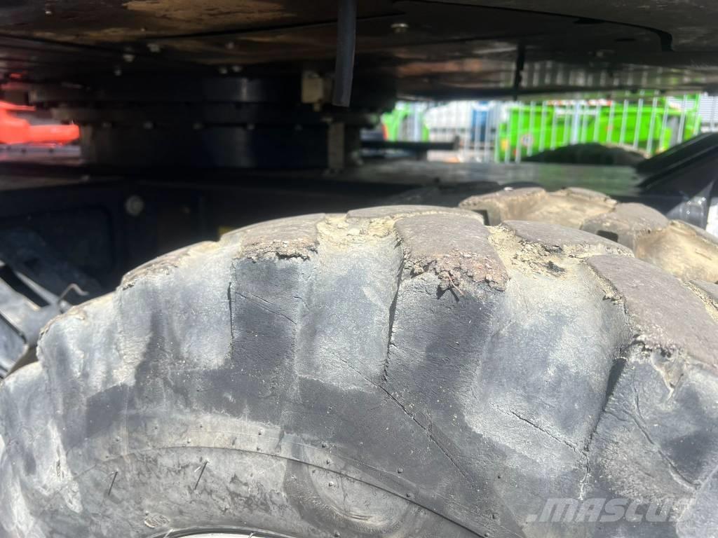 Schaeff TW 110 Excavadoras de ruedas