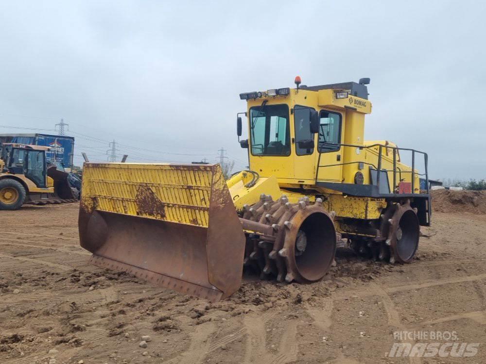 Bomag BC722RB2 Pisones compactadores