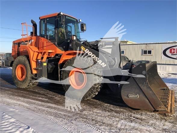 Doosan DL300 Cargadoras sobre ruedas