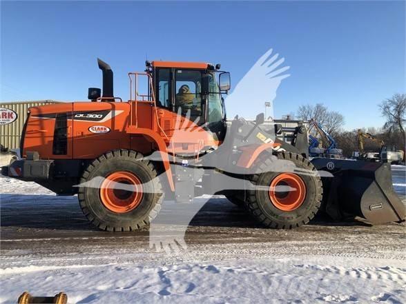 Doosan DL300 Cargadoras sobre ruedas