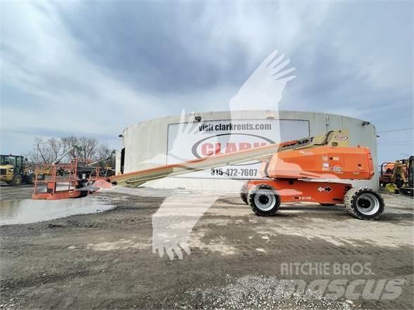 JLG 800S Plataformas con brazo de elevación telescópico