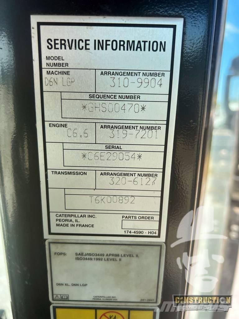 CAT D 6 N Buldozer sobre oruga