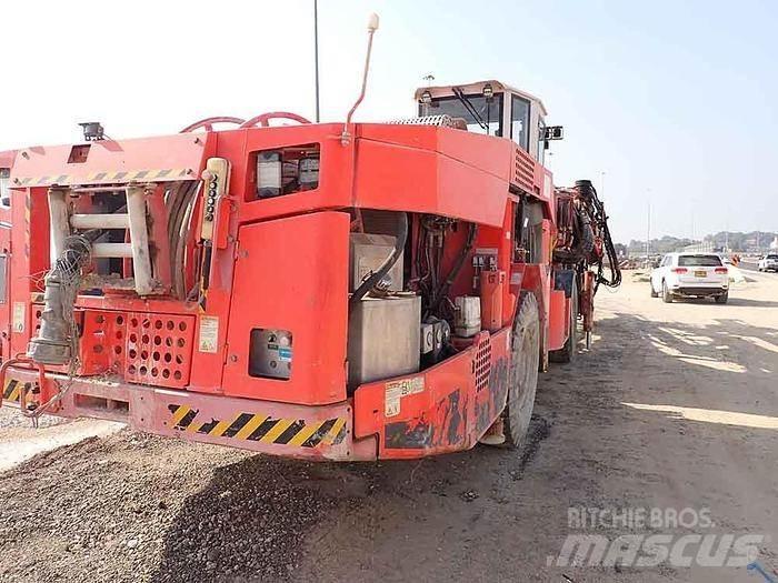 Sandvik DT821C Perforadora de superficie