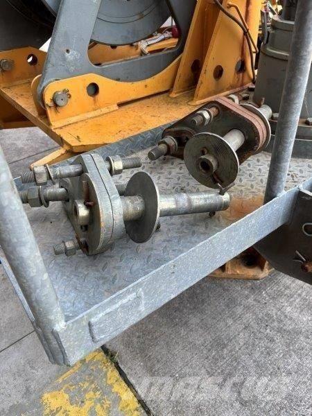 Liebherr 130 EC-B 6 Grúas torre