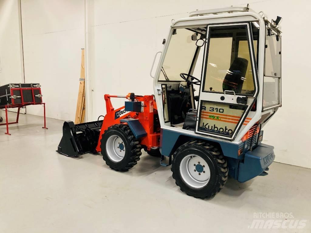 Kubota R 310 Cargadoras sobre ruedas