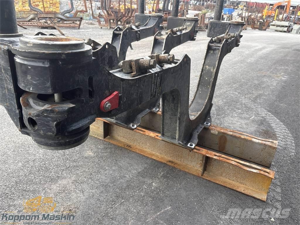 Komatsu 855 Otros componentes