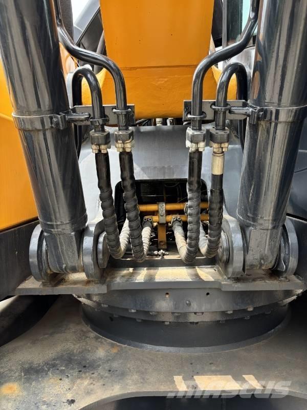 Hyundai 220LC-9S Excavadoras sobre orugas