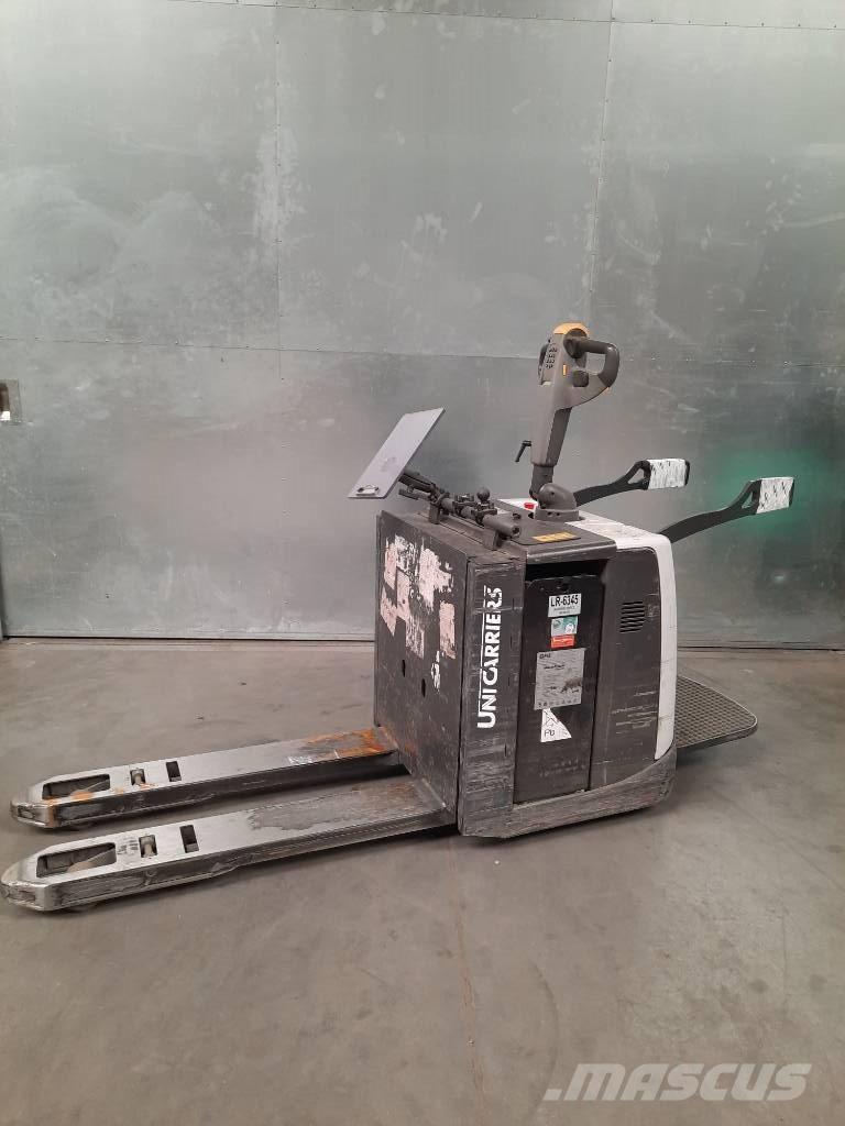 UniCarriers 200PMR Montacargas con plataformas de baja elevación