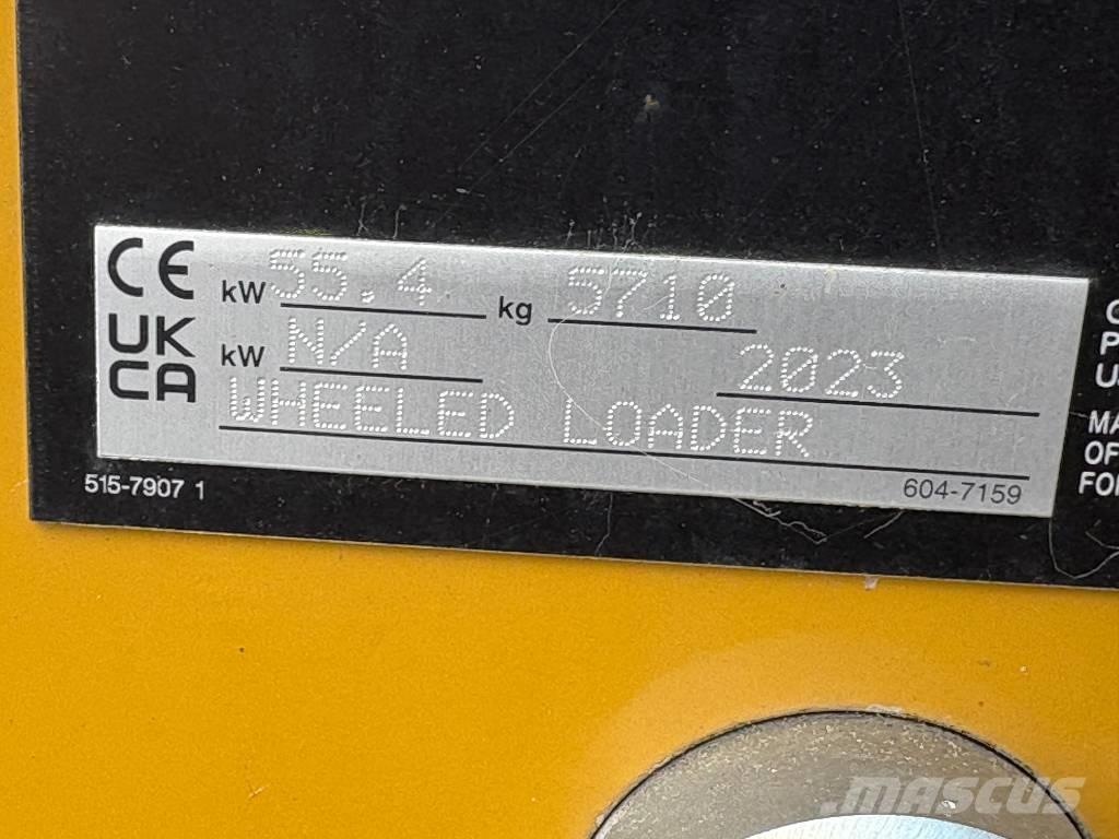 CAT 906 Cargadoras sobre ruedas