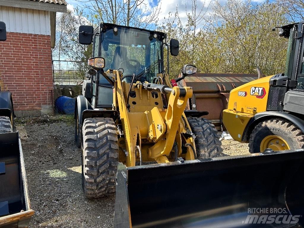 CAT 906 Cargadoras sobre ruedas