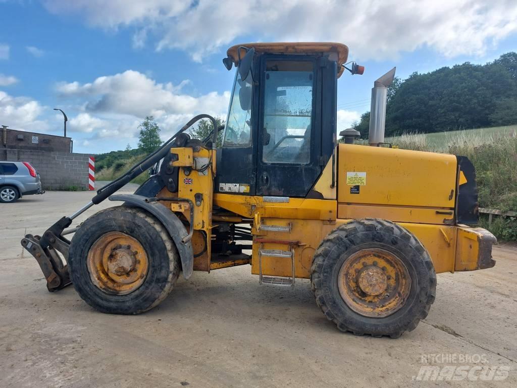 JCB 411 Cargadoras sobre ruedas