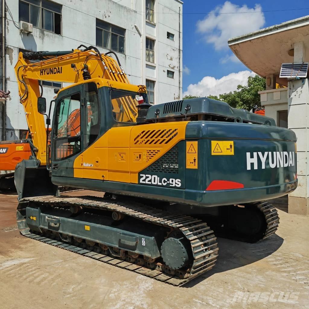 Hyundai R220LC-9S Excavadoras sobre orugas