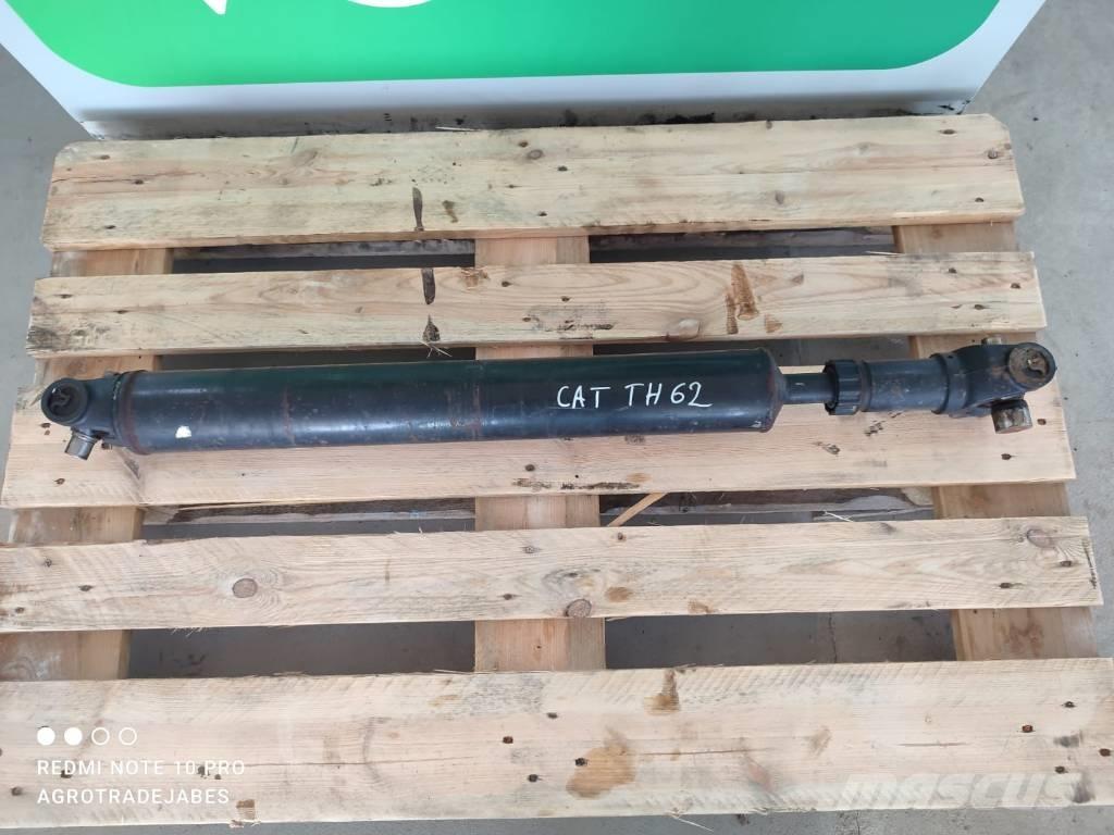 CAT TH63 drive shaft Ejes