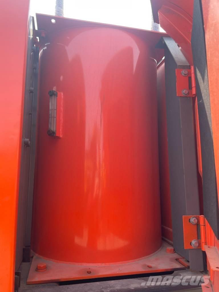 Hitachi ZX 240 Excavadoras sobre orugas