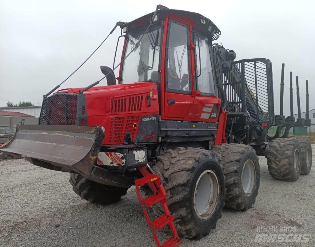 Komatsu 845 Transportadoras