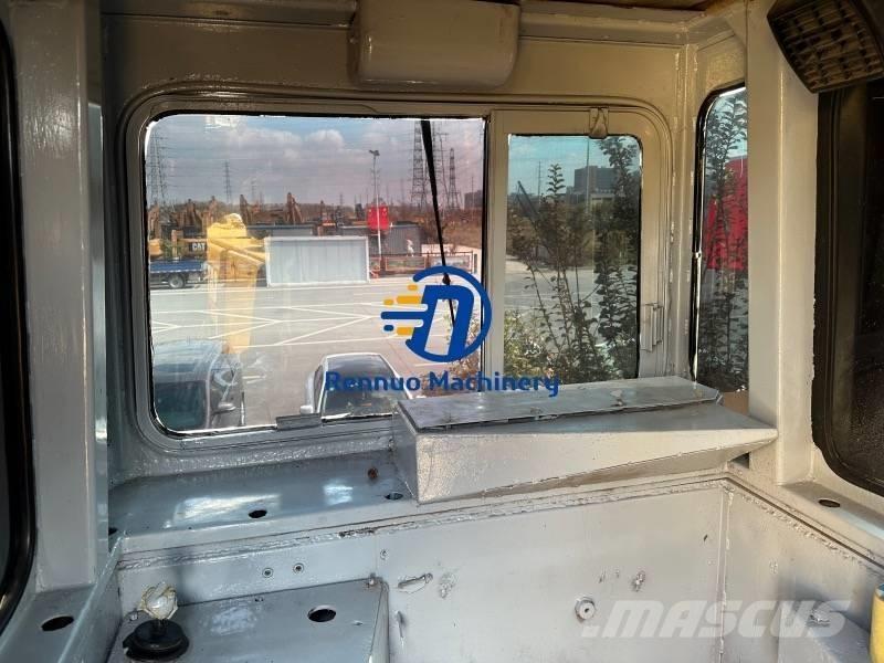 CAT D 10 R Buldozer sobre oruga