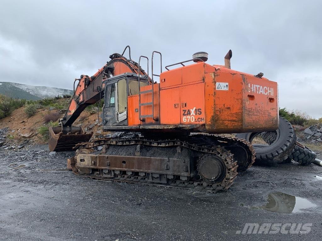 Hitachi 670 LCH-3 Excavadoras sobre orugas