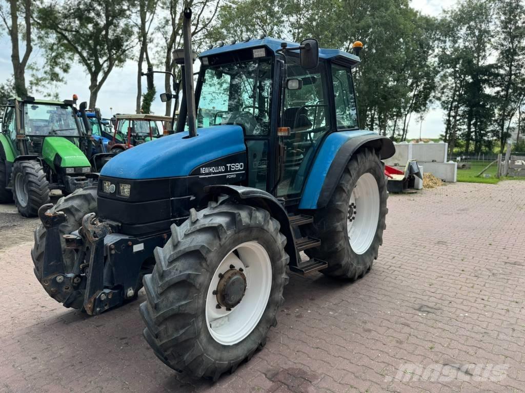 New Holland TS90 Tractores