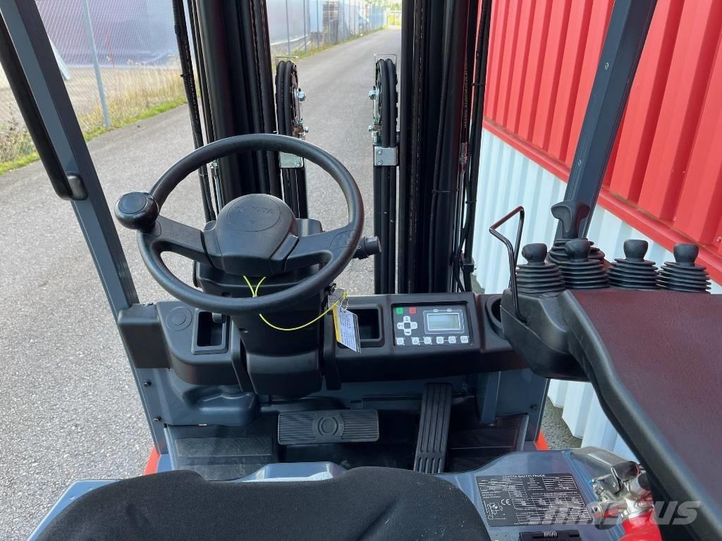 Toyota 8 FB E 15 Carretillas de horquilla eléctrica