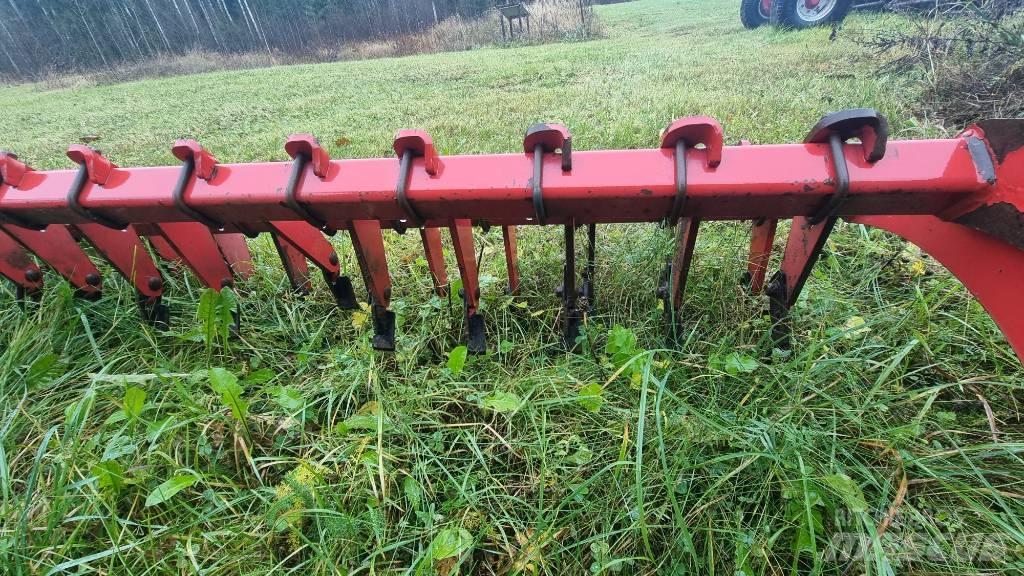 Horsch Terrano Otras máquinas y aperos de labranza