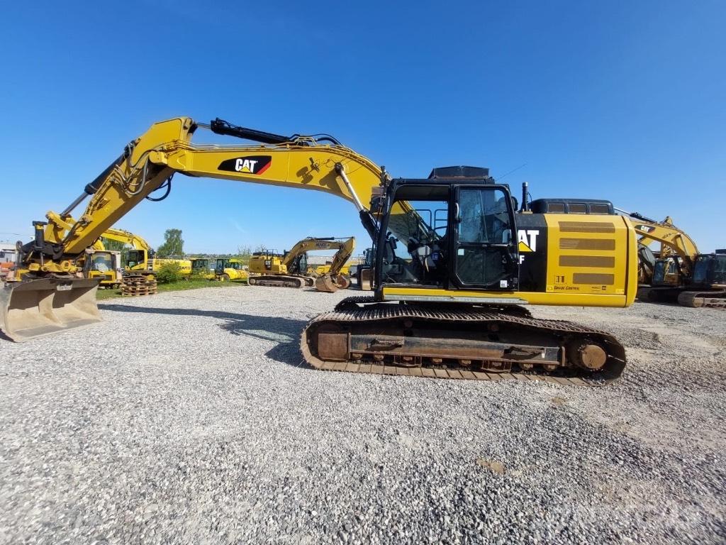 CAT 326 F L Excavadoras sobre orugas