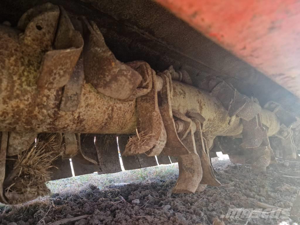 Kuhn RM 480 R Segadoras y cortadoras de hojas para pasto