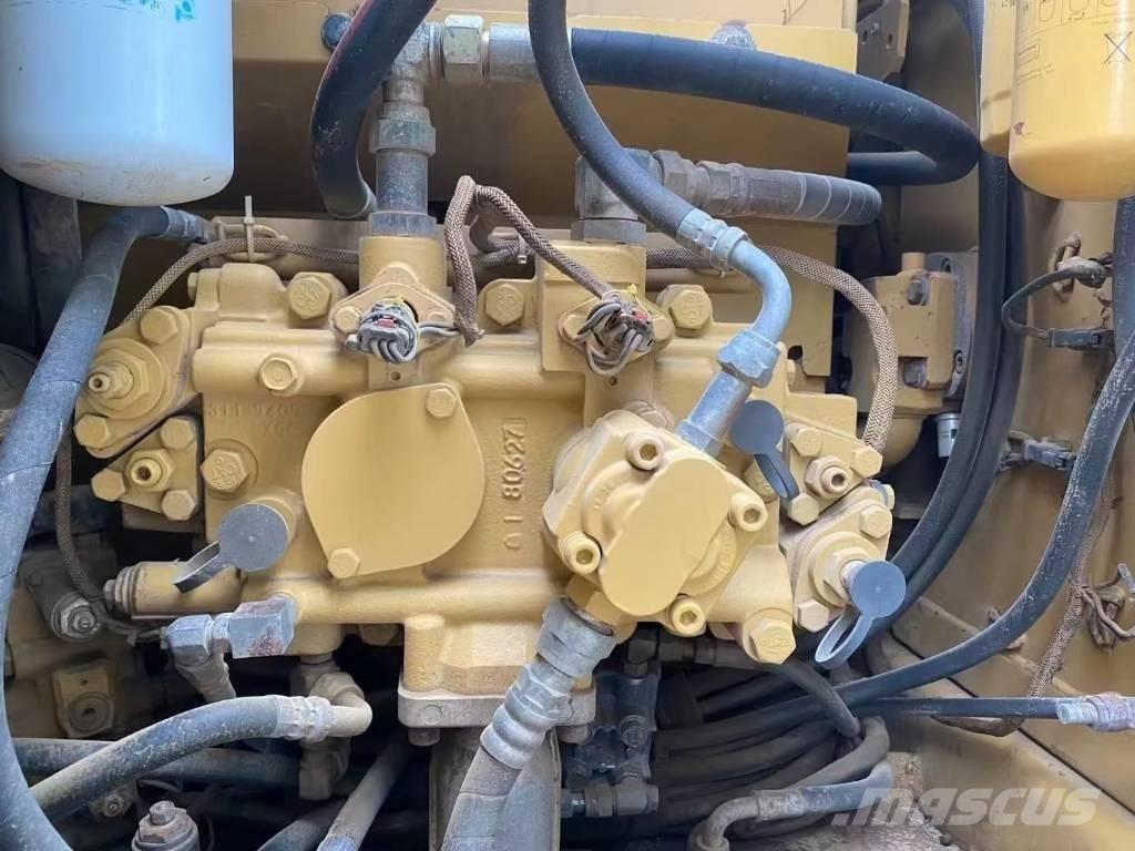 CAT 312D Excavadoras 7t - 12t