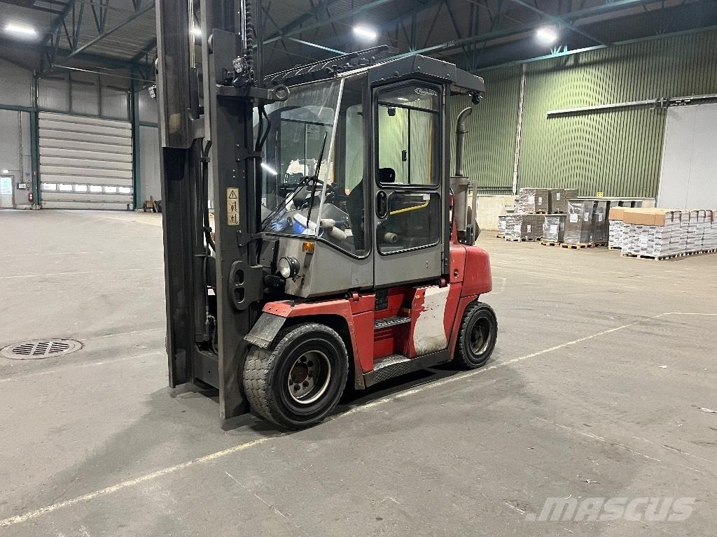 Kalmar DCE 55-6 HM Camiones diesel