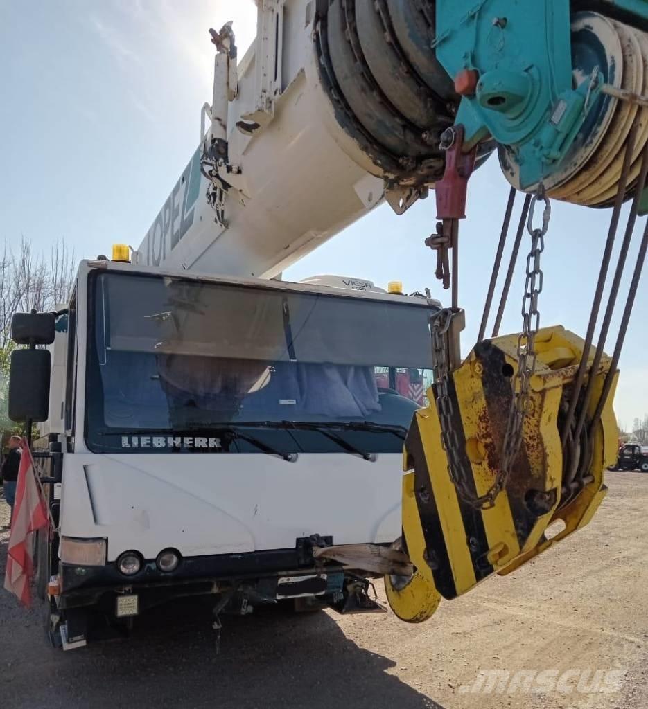 Liebherr LTM 1060-2 Grúas todo terreno