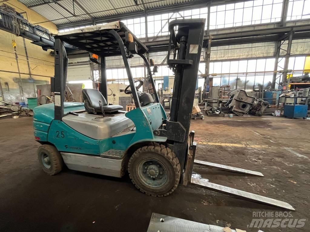 Feeler FD25TCJ Camiones diesel